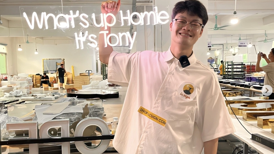 The Chinese Factory Internet Celebrity on TikTok