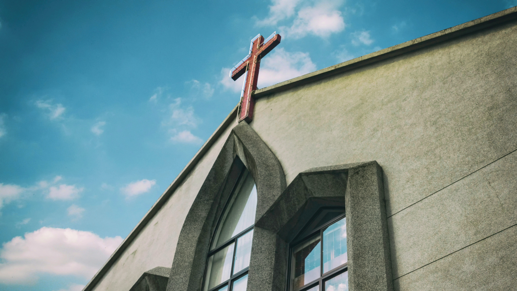 TikTok Social Experiment: When Church Support Requires a “Membership Card”